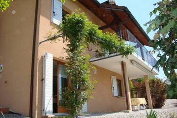 Maison de vacances pour 3 personnes, avec terrasse et jardin en Savoie