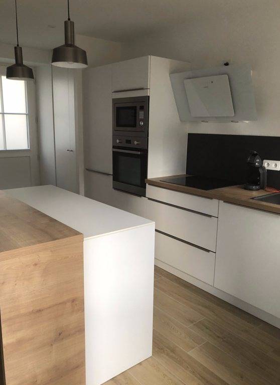 Gîte pour 6 personnes, avec terrasse et jardin à Saint-Laurent-sur-Sèvre - 4