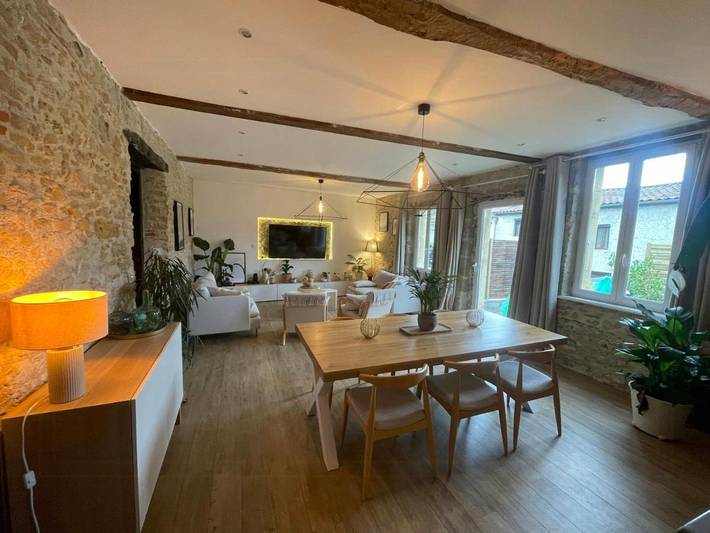 Location de vacances pour 20 personnes, avec jardin ainsi que terrasse et piscine à Soupex - 4