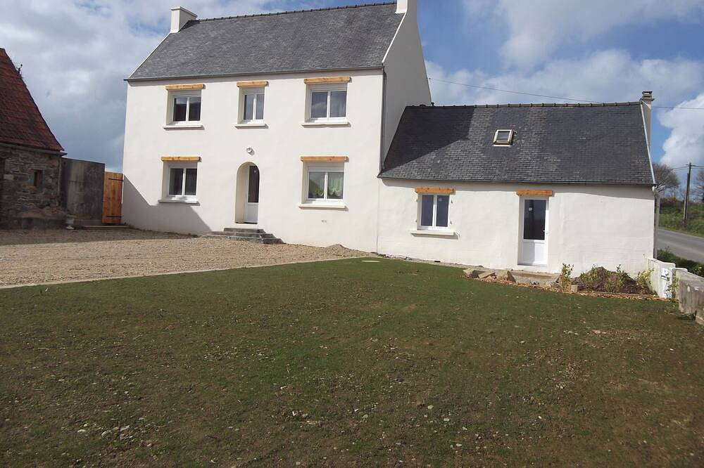 Entierrement Haus renoviert, nahe dem Strand, Haustier. in Plouégat-Guérand, Ceinture Dorée