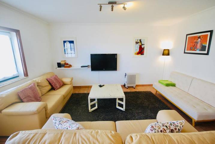 Location de vacances pour 7 personnes, avec piscine et jardin à Baleal - 2