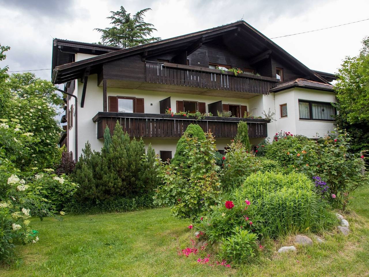 Ganze Ferienwohnung, Pension Sunnwend in Prissian, Tisens