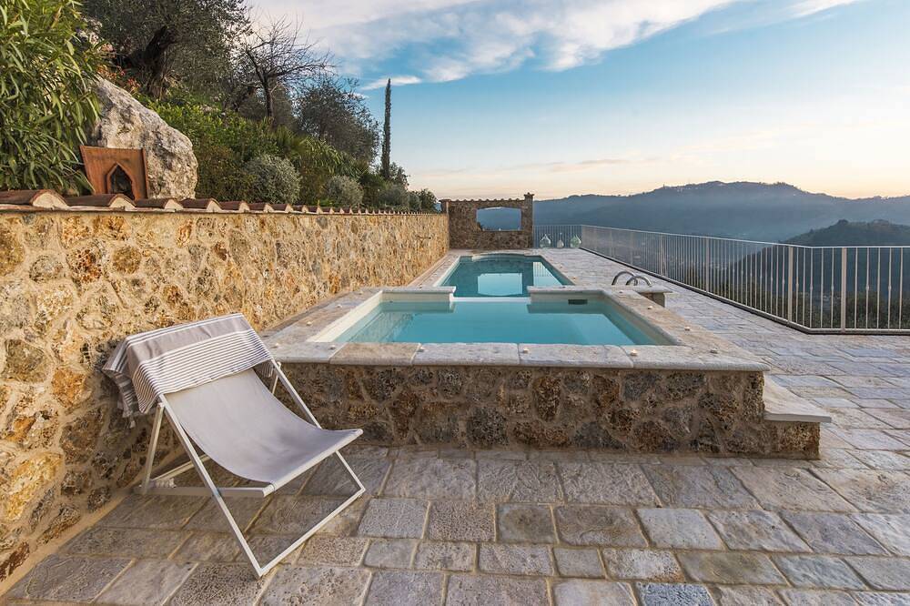 Encantadora casa de campo en las colinas con piscina privada, vista al mar, panorama soñado in Camaiore, Costa de la Maremma