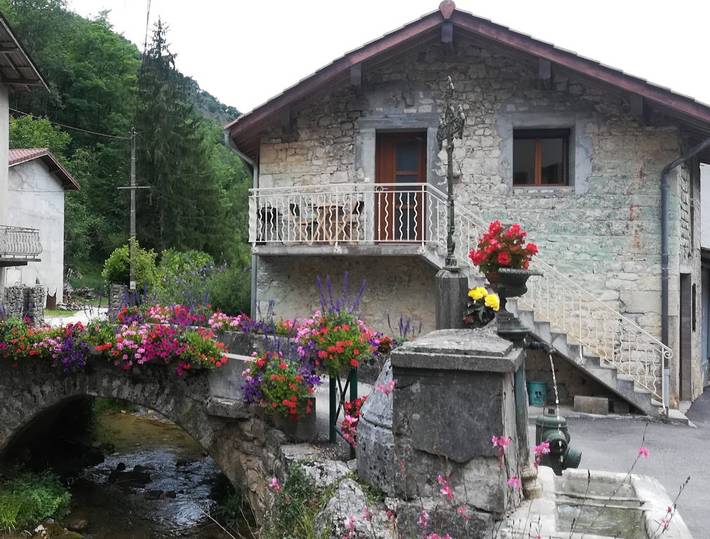 Gîte pour 4 personnes, avec terrasse
