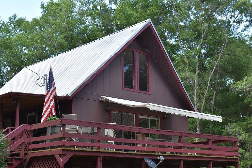 Cabin in the Woods in der Nähe von Kphole und Free Rainbow River in Marion County (FL)