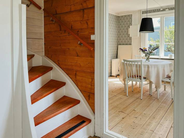 Cottage with glass veranda and wood-burning stove in Kvilla in Torsås und Umgebung