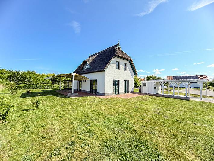Ferienhaus für 5 Personen, mit Terrasse und Garten sowie Sauna