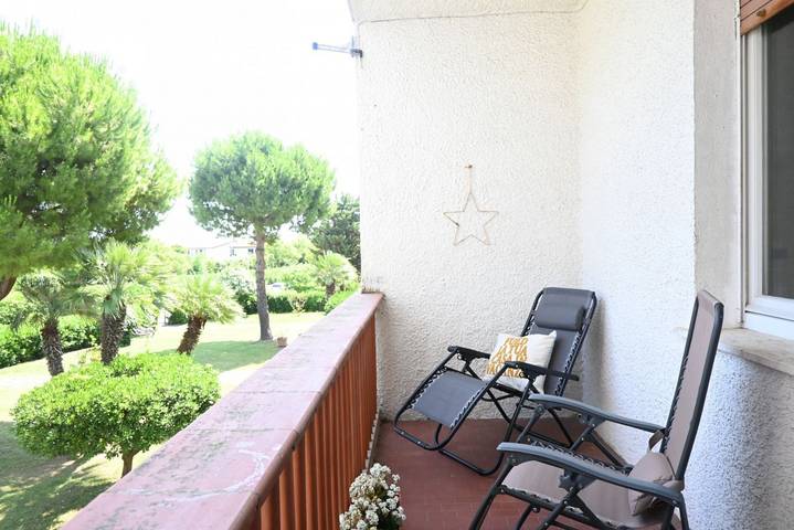 Entire apartment, P072 – Porto Recanati, comfortable three-room apartment just steps from the sea in Scossicci, Porto Recanati
