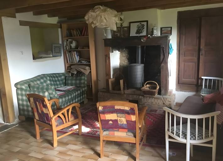 Location de vacances pour 7 personnes, avec jardin à Beurières