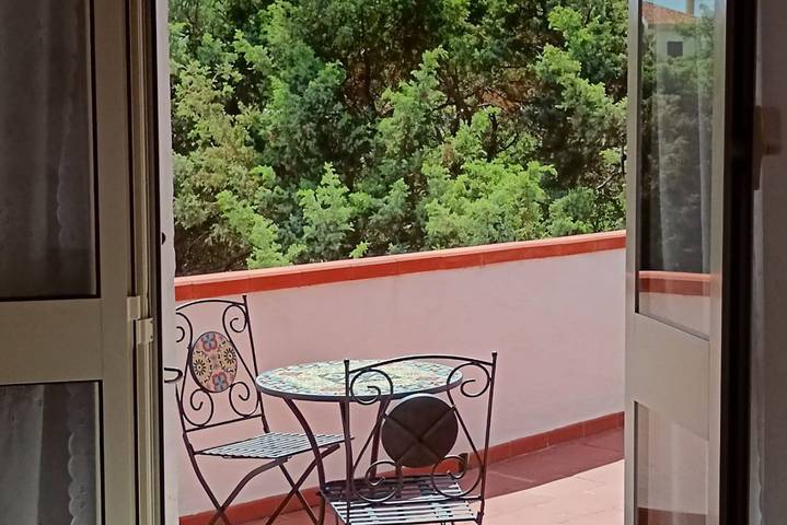 Gîte pour 6 personnes, avec jardin à Sorso - 4