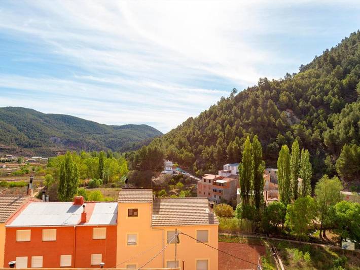 Gîte pour 3 personnes, avec balcon et vue à Bogarra - 4