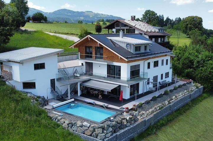 Ferienwohnung für 3 Personen, mit Pool und Sauna sowie Balkon - 1