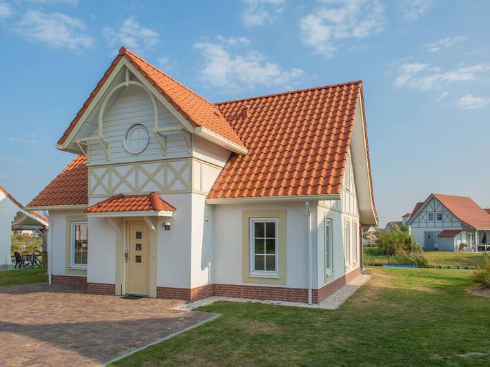 Ferienhaus für 10 Personen, mit Sauna und Garten, kinderfreundlich in Cadzand-Bad