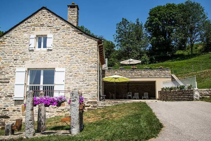 Gîte pour 6 personnes, avec piscine et terrasse à Mas-d'Orcières