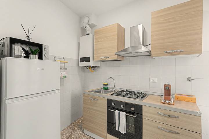 Ganze Wohnung, Ferienwohnung 'Casa Diana 2K' mit Balkon, WLAN und Klimaanlage in Ventimiglia (Stadt), Ventimiglia