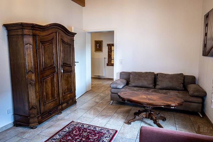 Ganze Ferienwohnung, Ferienwohnungen Lamm - Ferienwohnung 3, 1 Schlafzimmer, 1 Wohn-/Schlafzimmer, max. 4 Personen in Eigeltingen, Schwäbische Alb Radweg Region