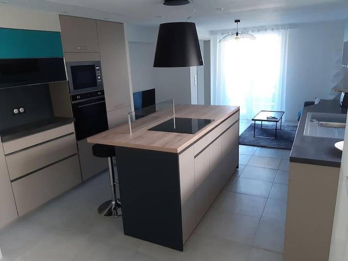 Gîte pour 4 personnes, avec terrasse et jardin à Roquecourbe