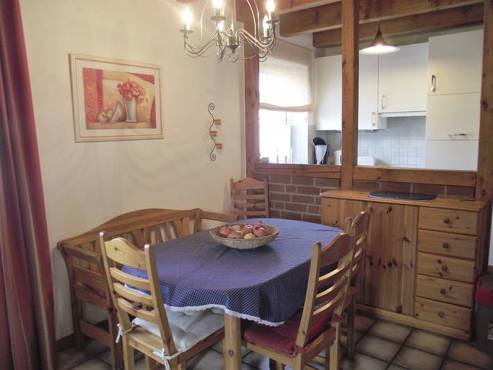 Ferienhaus für 4 Personen, mit Terrasse und Balkon/Terrasse sowie Pool in Wangerland - 2