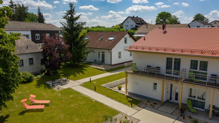 Ganze Wohnung, Holledau Apartments Familie Gmeineder - Apartment mit Terrasse im Hauptgebäude in Au in der Hallertau, Hopfenland Hallertau