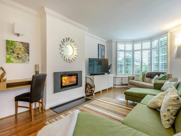 Holiday rental for 12 people in Gosport