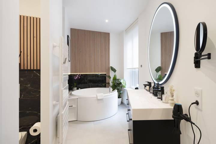 Appartement entier, La Suite H ⭐️ ⭐️ ⭐️ ⭐️ ⭐️ - le seul 5* de Metz in Metz, Metz-Campagne