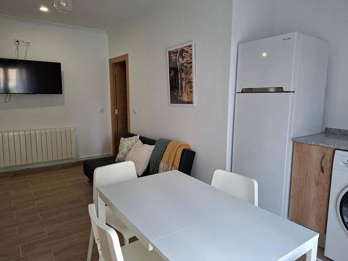 Apartamento de vacaciones para 4 personas, con balcón en Alto Mijares - 2