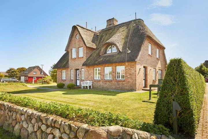 Ferienhaus für 3 Personen, mit Sauna und Garten sowie Terrasse in Utersum