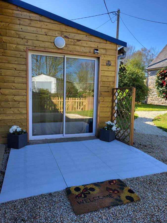 Gîte pour 2 personnes, avec jardin et terrasse à Lanloup - 2