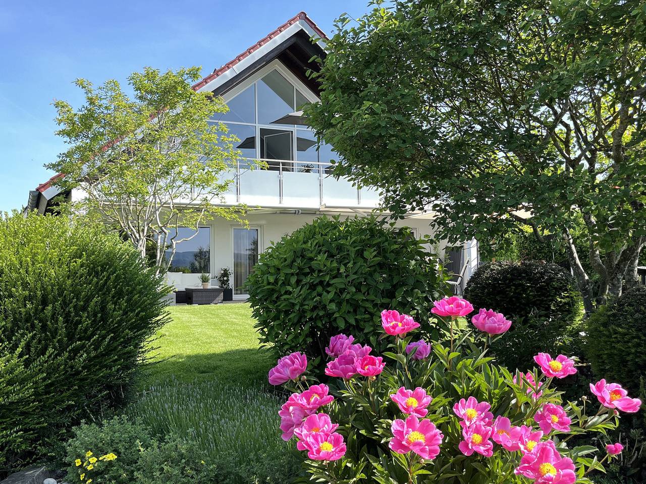 Ganze Ferienwohnung, Ferienwohnung Genslehorn 1 - B. Gersbacher - 2-Zimmer-Fewo, Studio, 1. Og, 65m² in Reichenau, Untersee
