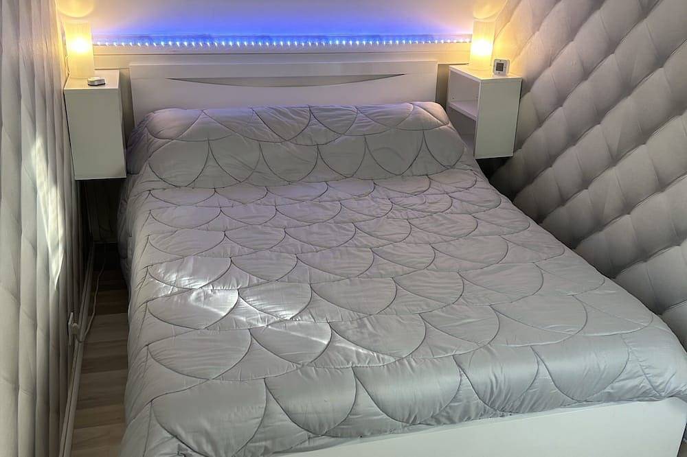 Entire apartment, Pleasant duplex, direct access, free wifi beach in Merville-Franceville-Plage, Caen region