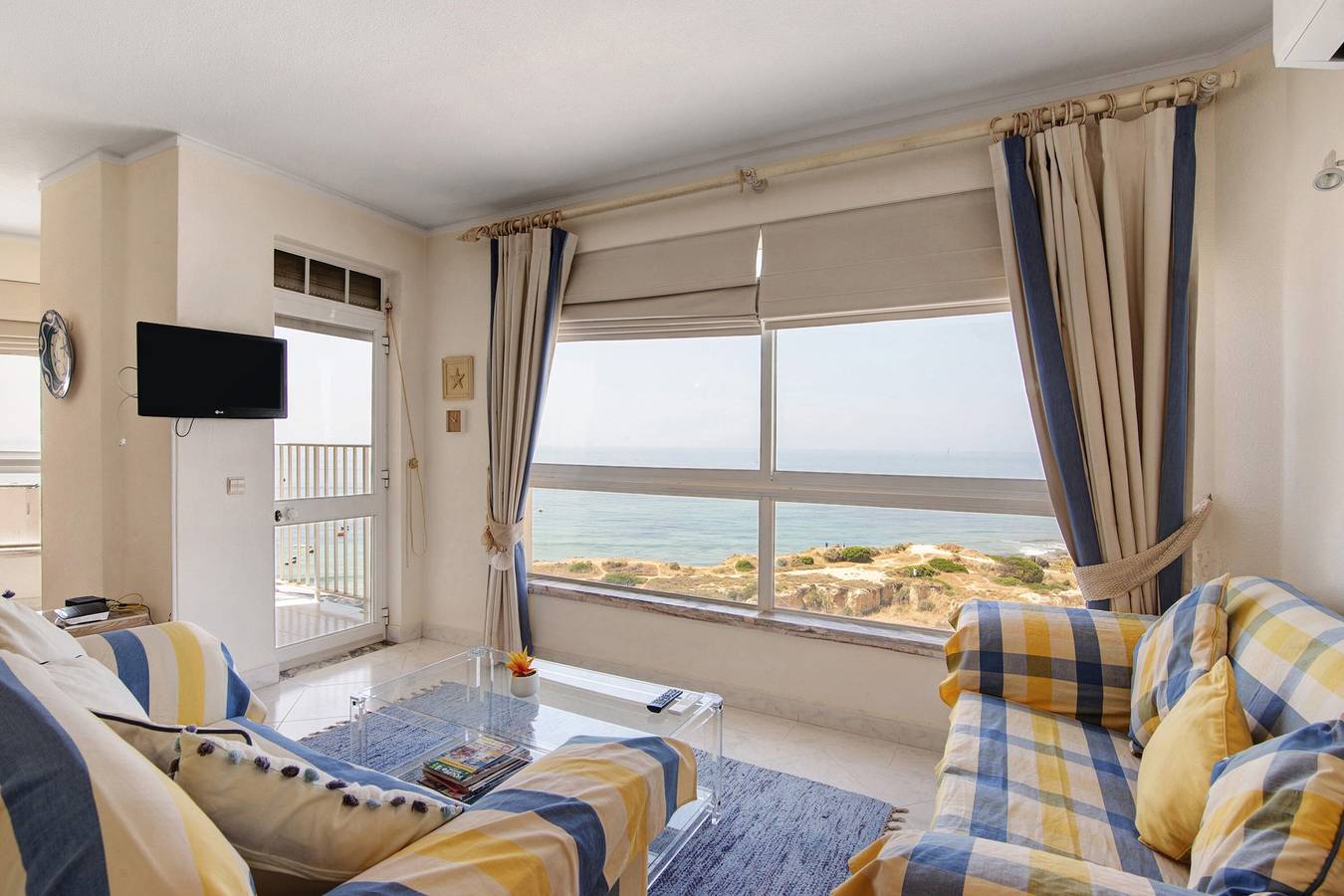 Ganze Wohnung, Direkt am Strand – Colmeia Algarve in Armação de Pêra (costa), Armação de Pera