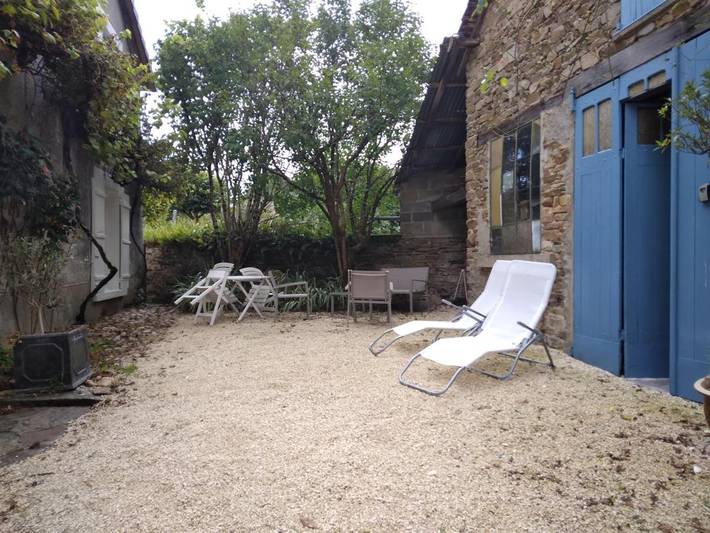 Location de vacances pour 8 personnes, avec terrasse à Jumilhac-le-Grand - 2
