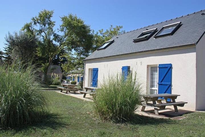 Parc de vacances pour 7 personnes, avec terrasse ainsi que piscine et jacuzzi, animaux acceptés dans le Morbihan - 4