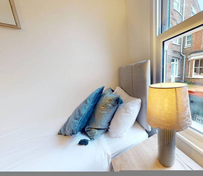 Apartment for 3 people, child-friendly in Bedford