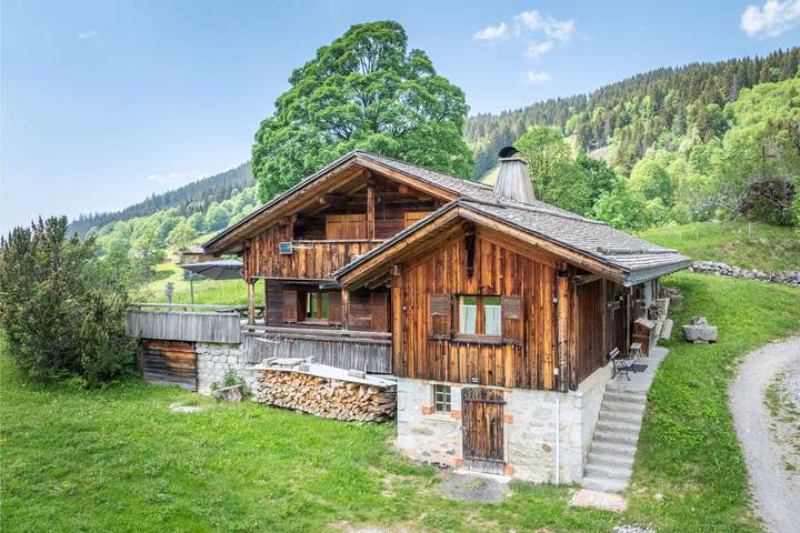 Appartement de vacances pour 12 personnes, avec jardin et terrasse