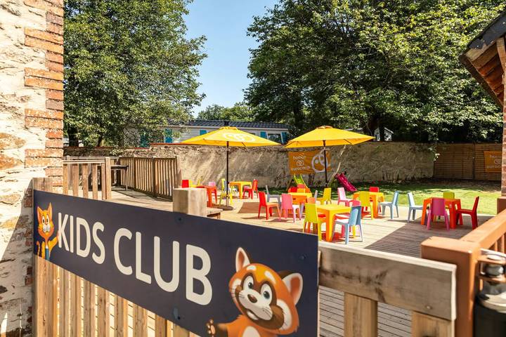 Mobil home pour 6 personnes, avec terrasse et piscine, animaux acceptés à Saint-Julien-des-Landes - 4