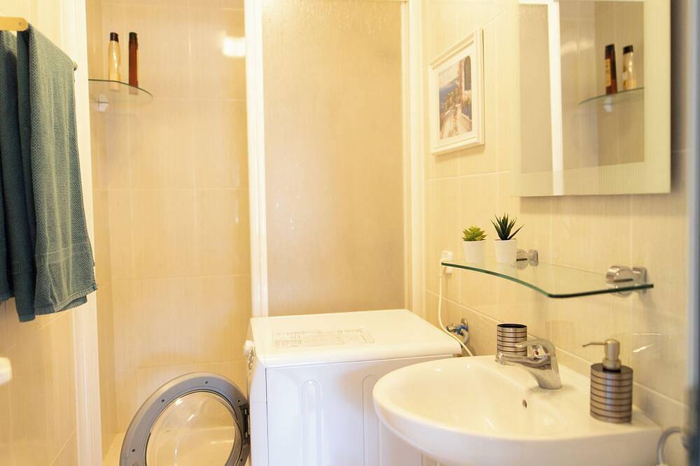 Santa Monica - Energia Mediterranea in Canyelles, Tossa de Mar