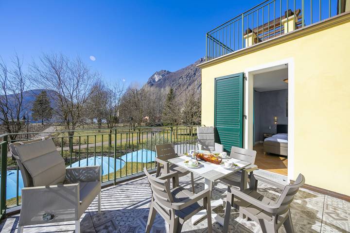 Ferienwohnung für 8 Personen, mit Balkon und Seeblick, kinderfreundlich in Gemeinde Porlezza - 2