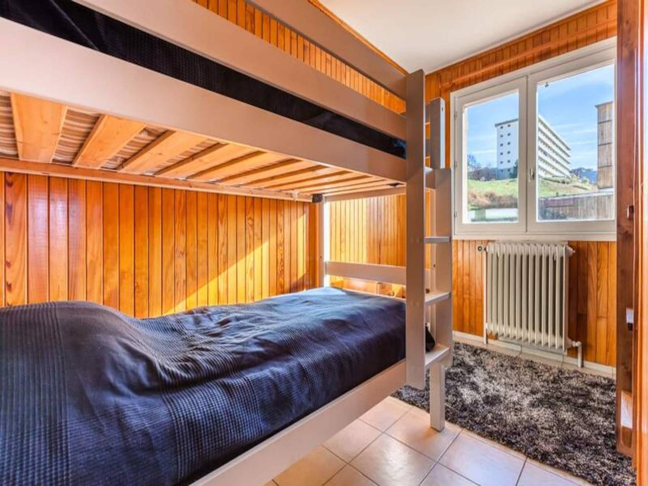 Ganze Wohnung, Ferienwohnung für 6 Personen mit Balkon in Huez, Nationalpark Écrins