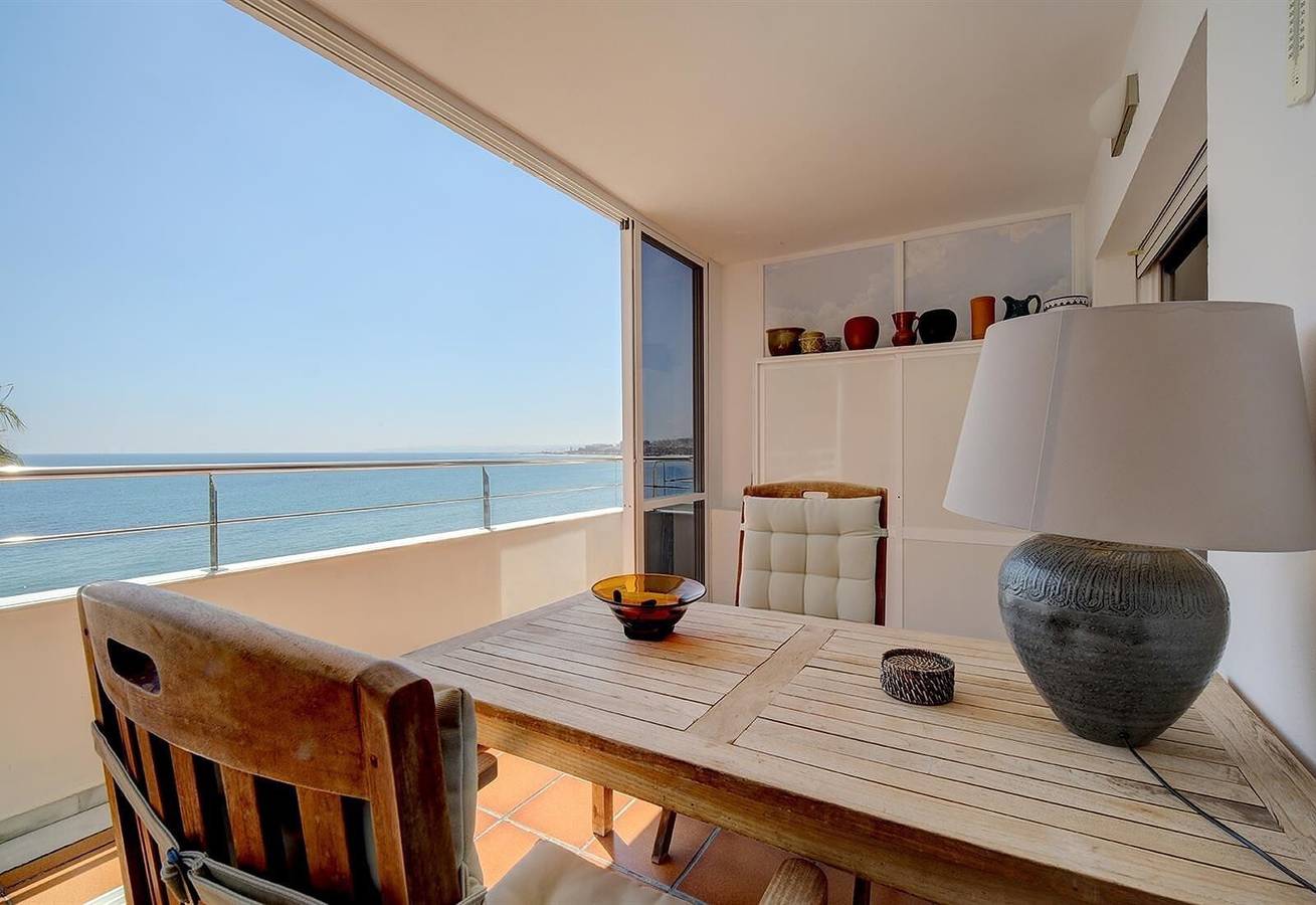 Apartamento para 2 Personas en Playa del Angel (Estepona), Estepona