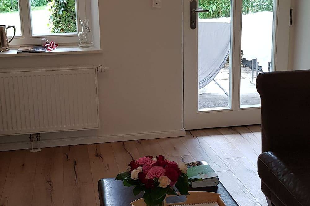 Ganze Wohnung, Im Dobbenviertel mit Garten 98 qm 3 Doppelzimmer in Oldenburg, Nordseeküste