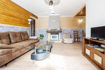 Gîte pour 4 Personnes dans Saint-Martin-sur-la-Chambre, Région de Saint-Jean-de-Maurienne, Photo 3