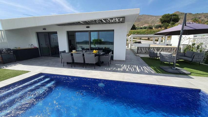 Casa rural para 10 personas, con piscina y jardín además de sauna y vistas en Finestrat - 2