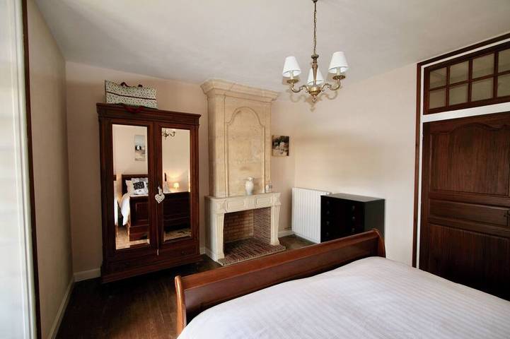 Location de vacances pour 10 personnes, avec jardin, animaux acceptés à Saint-Maigrin - 4