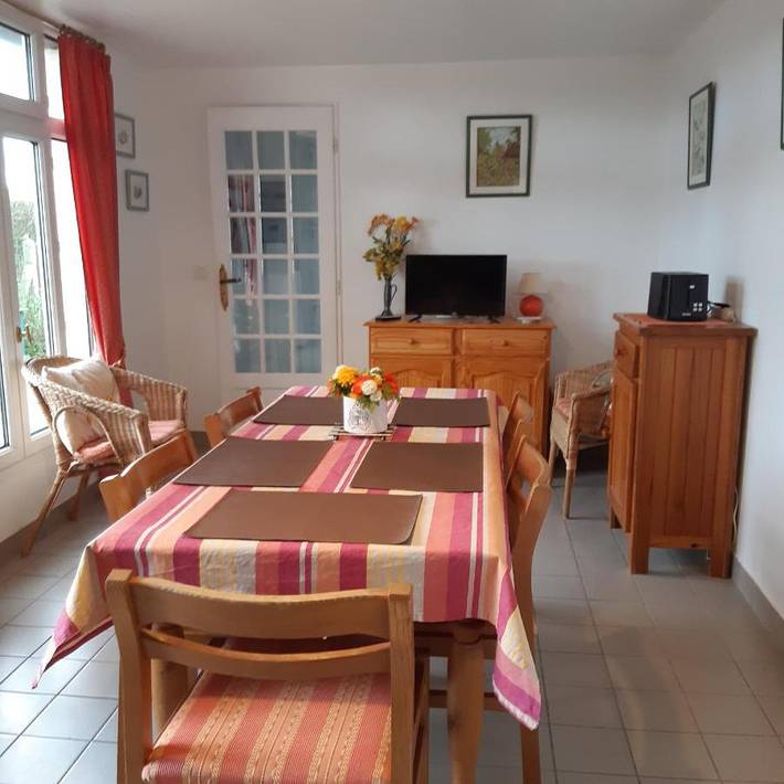 Location de vacances pour 5 personnes, avec jardin à Saint-Loup-Hors - 4