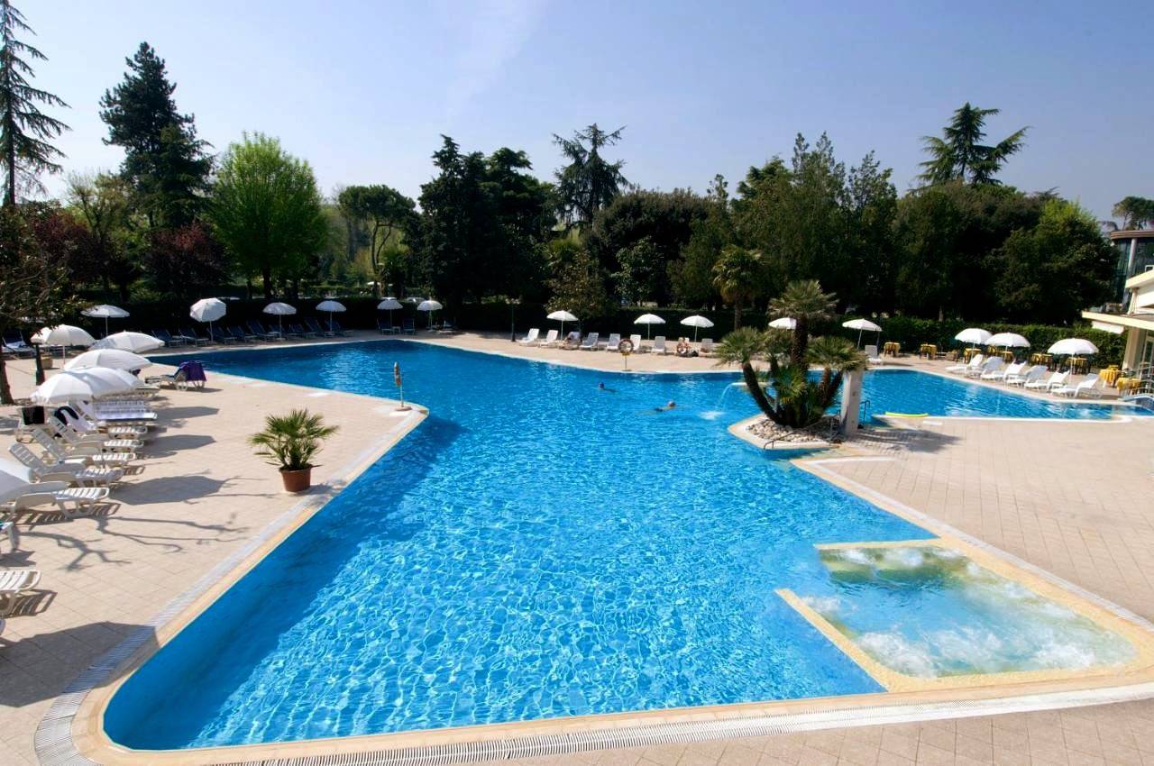 Hotel Internazionale Terme in Abano Terme, Collines Éuganéennes