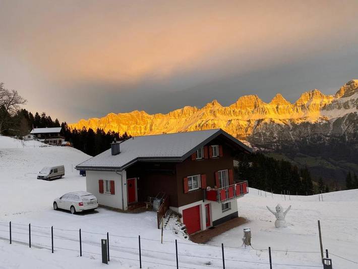 Ferienwohnung für 7 Personen, mit Balkon und Terrasse sowie Ausblick