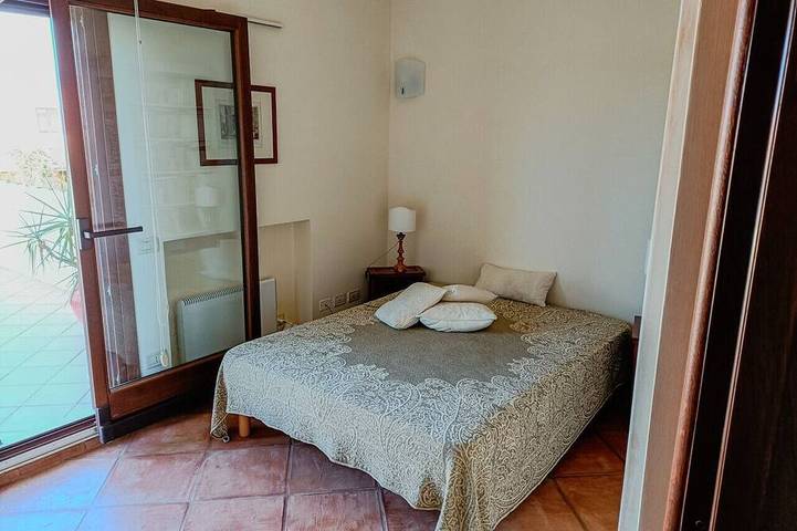 Ferienhaus für 6 Personen, mit Balkon und Garten in Nora - 4