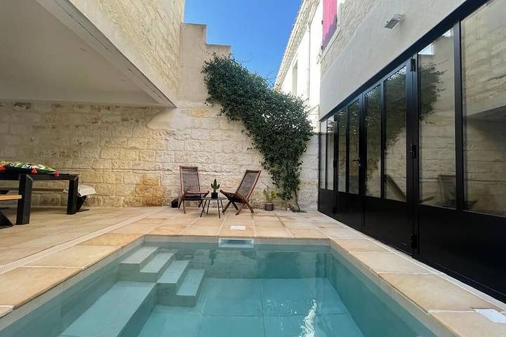 Maison de vacances pour 8 personnes, avec terrasse, animaux acceptés à Aigues-Mortes