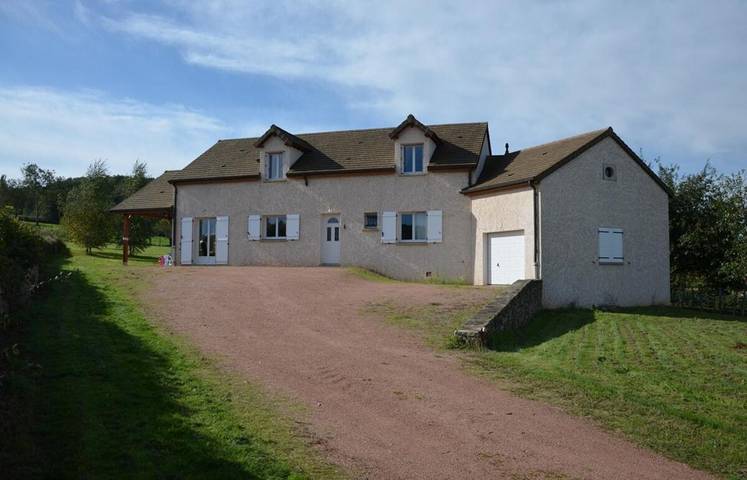Gîte pour 9 personnes à Saint-Martin-du-Tartre